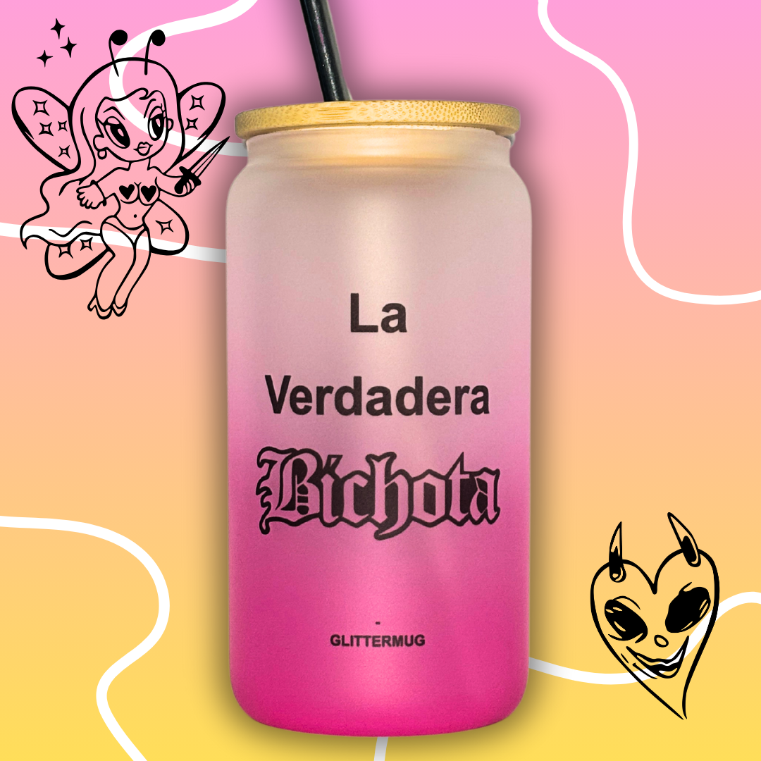 Vaso Karol G con hada al reverso - Selecciona frase de la Bichota